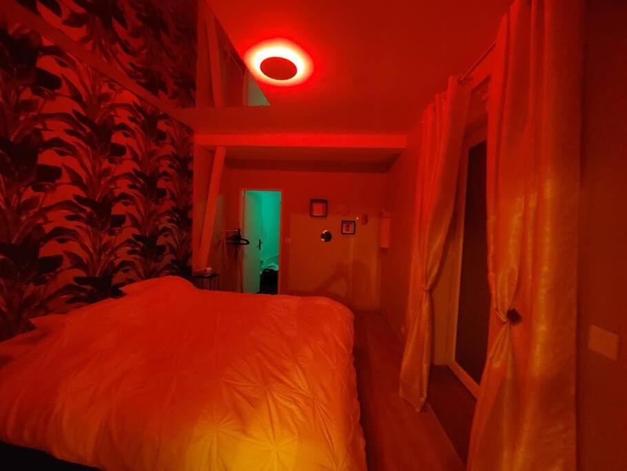 Love Room « L'Etreinte Doree » Илье Экстерьер фото